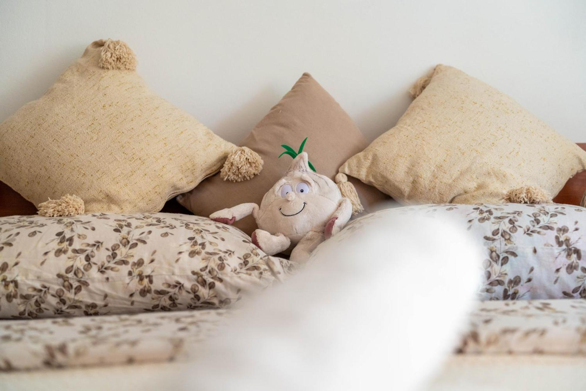 Apartman Lili Knin Bagian luar foto